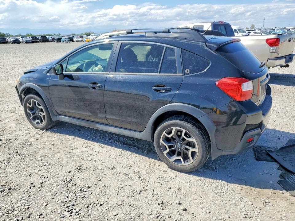 2017 SUBARU CROSSTREK 2