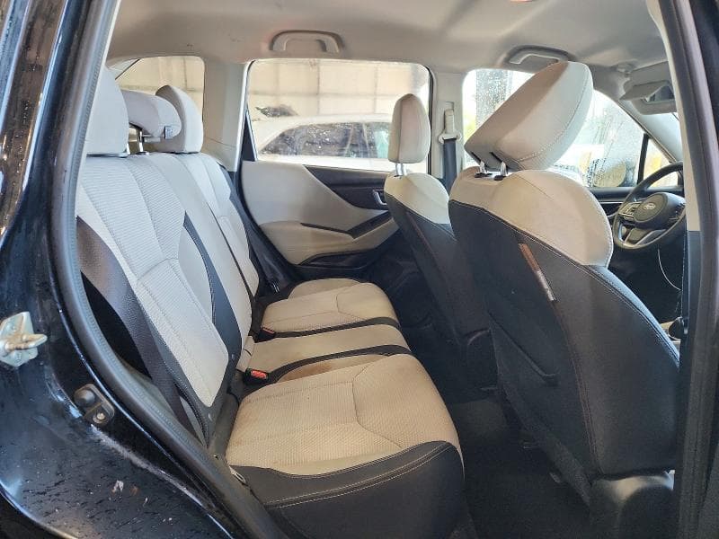 2019 SUBARU FORESTER 10