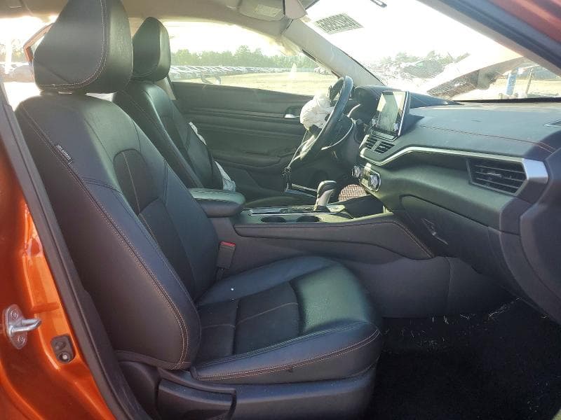 2019 NISSAN ALTIMA SR 7