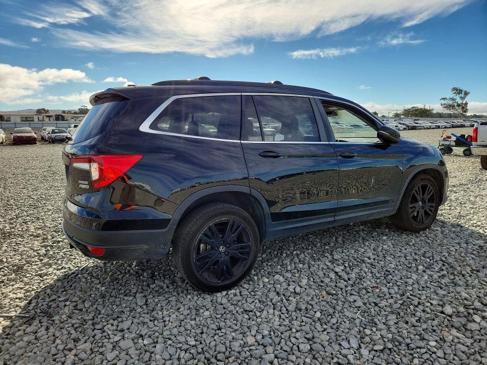 2021 HONDA PILOT SE 3