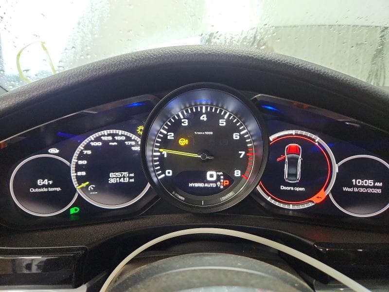 2020 PORSCHE PANAMERA 4 E-HYBRID 9