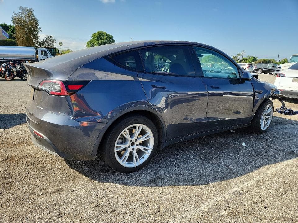 2020 TESLA MODEL Y 3