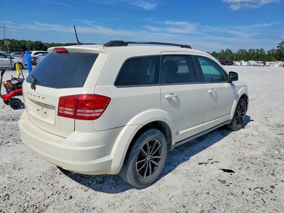 2018 DODGE JOURNEY SE 3