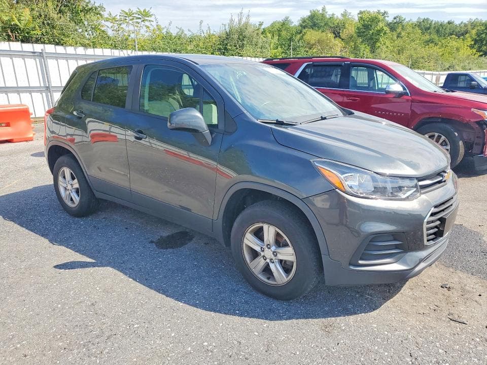 2019 CHEVROLET TRAX LS 4