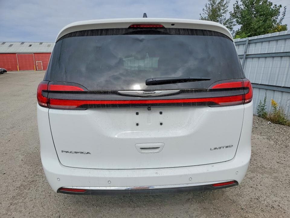 2026 CHRYSLER PACIFICA LIMITED 6