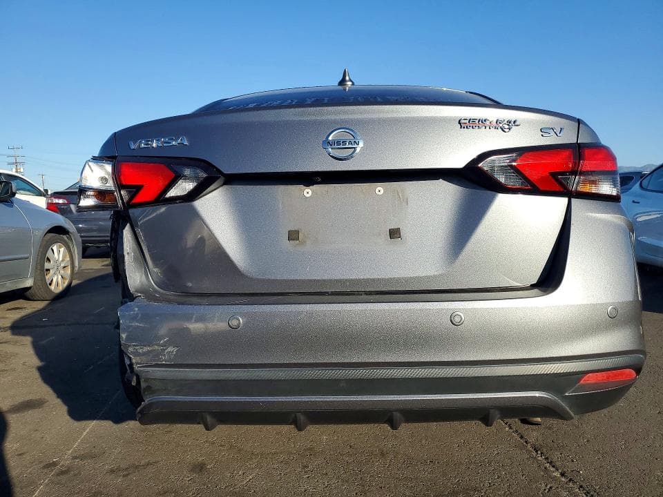 2020 NISSAN VERSA SV 6