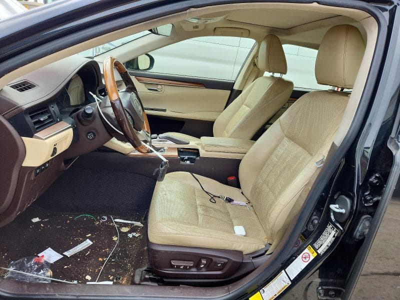 2017 LEXUS ES 300H 7