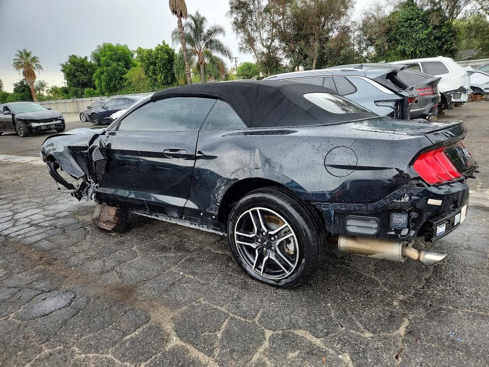 2022 FORD MUSTANG 2