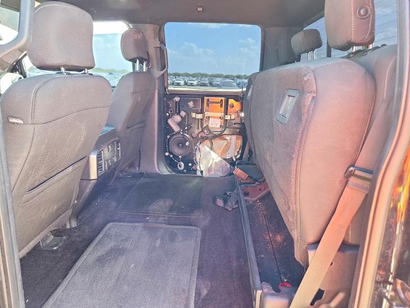 2017 FORD F150 SUPERCREW 10