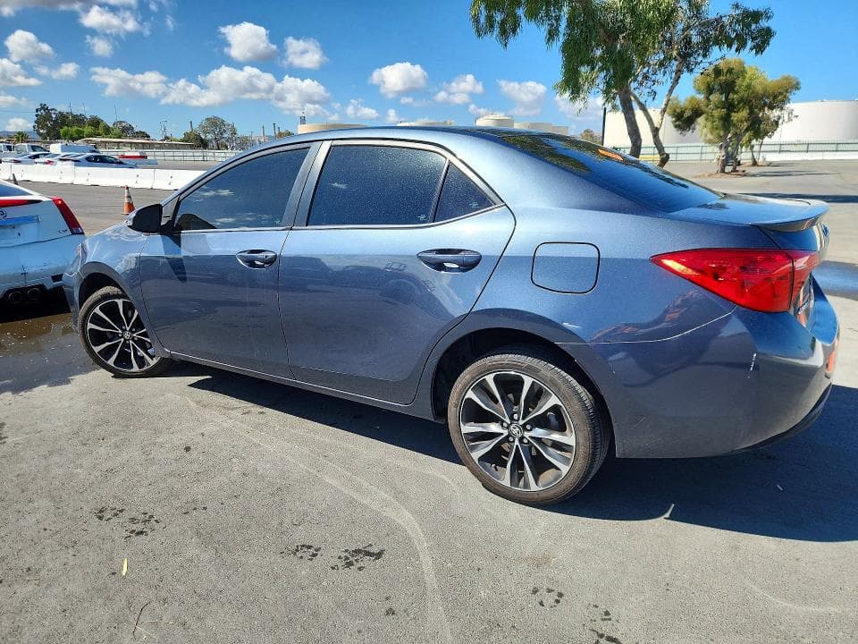 2019 TOYOTA COROLLA SE 2