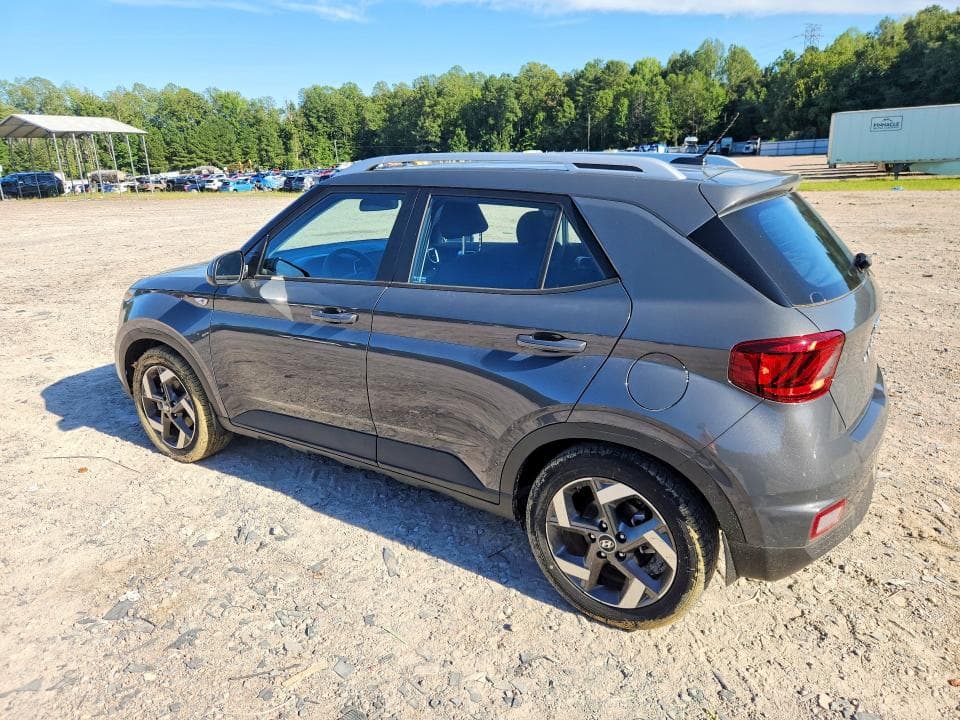 2023 HYUNDAI VENUE SEL 2