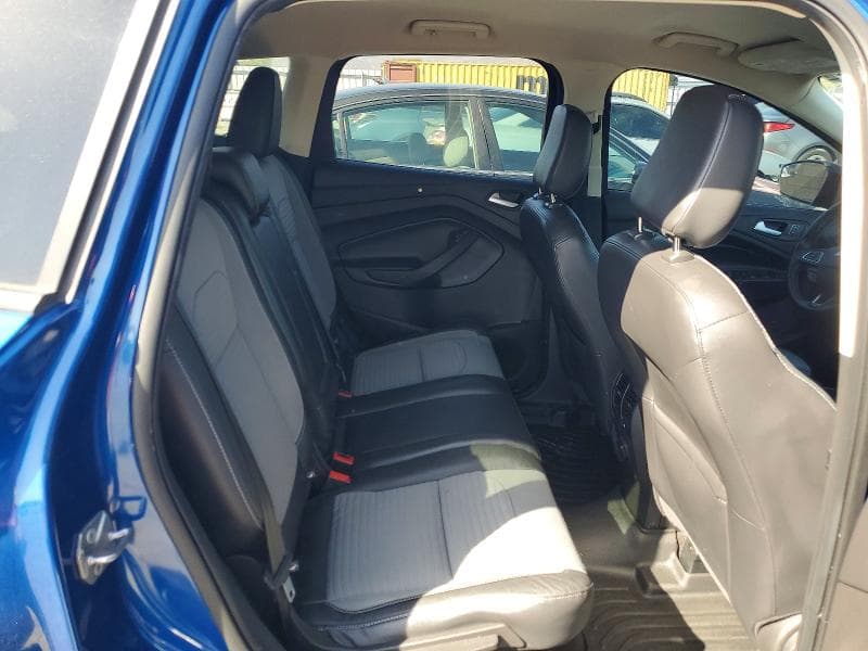 2019 FORD ESCAPE SE 11