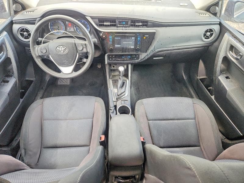 2017 TOYOTA COROLLA LE 8