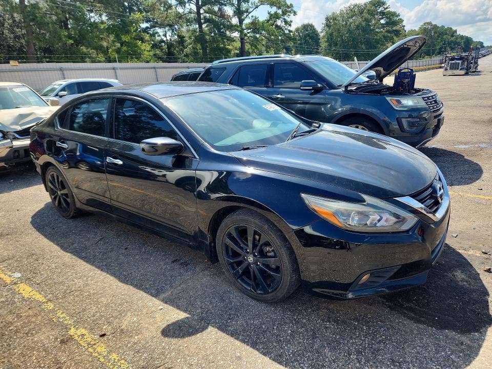 2017 NISSAN ALTIMA 2.5 SR 4
