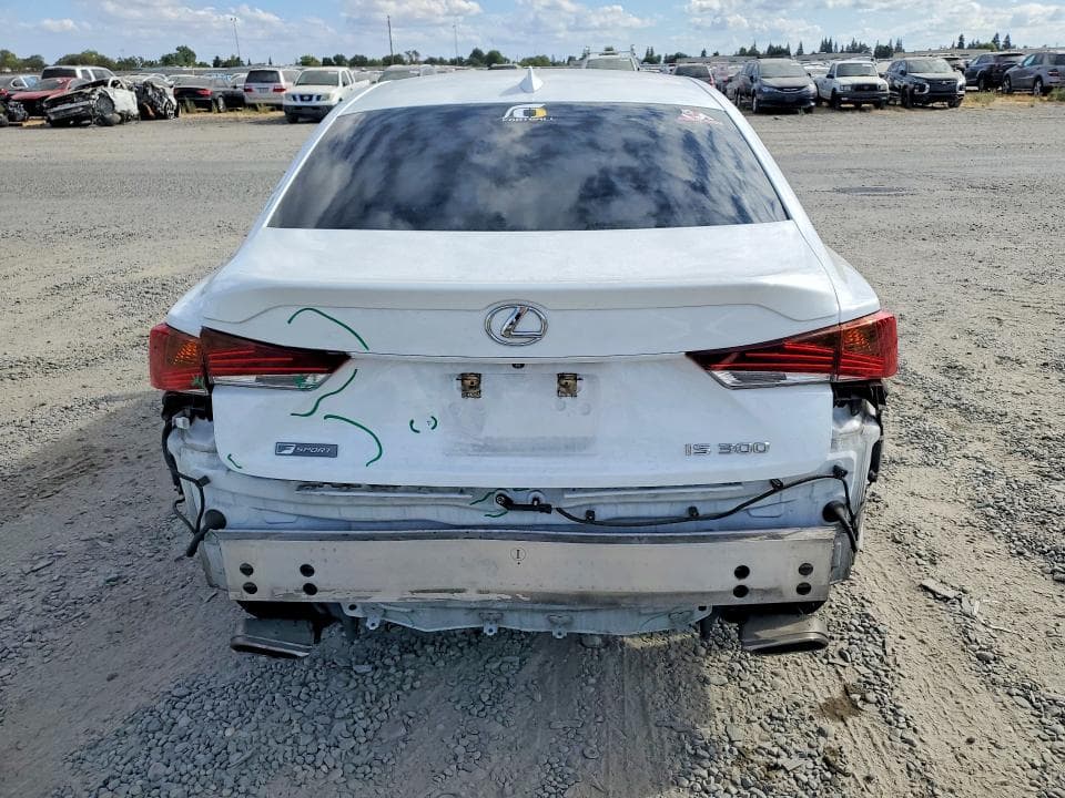2019 LEXUS IS 300 6