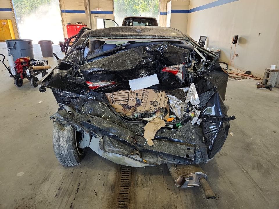 2019 TOYOTA COROLLA LE 6