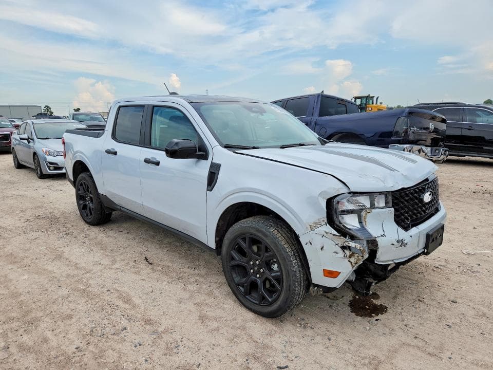 2025 FORD MAVERICK XLT 4