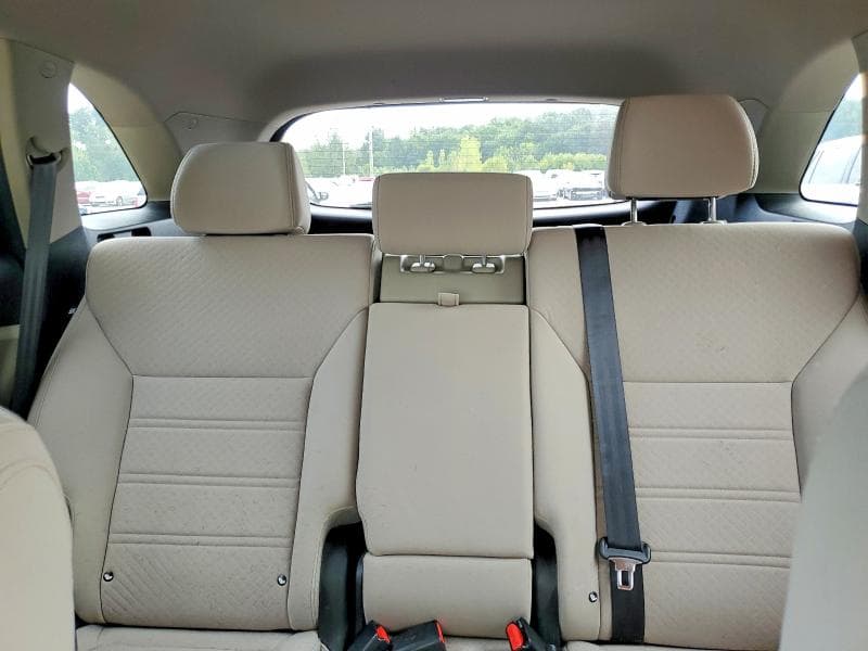 2017 KIA SORENTO LX 10