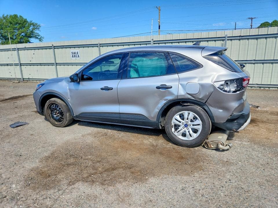 2023 FORD ESCAPE 2