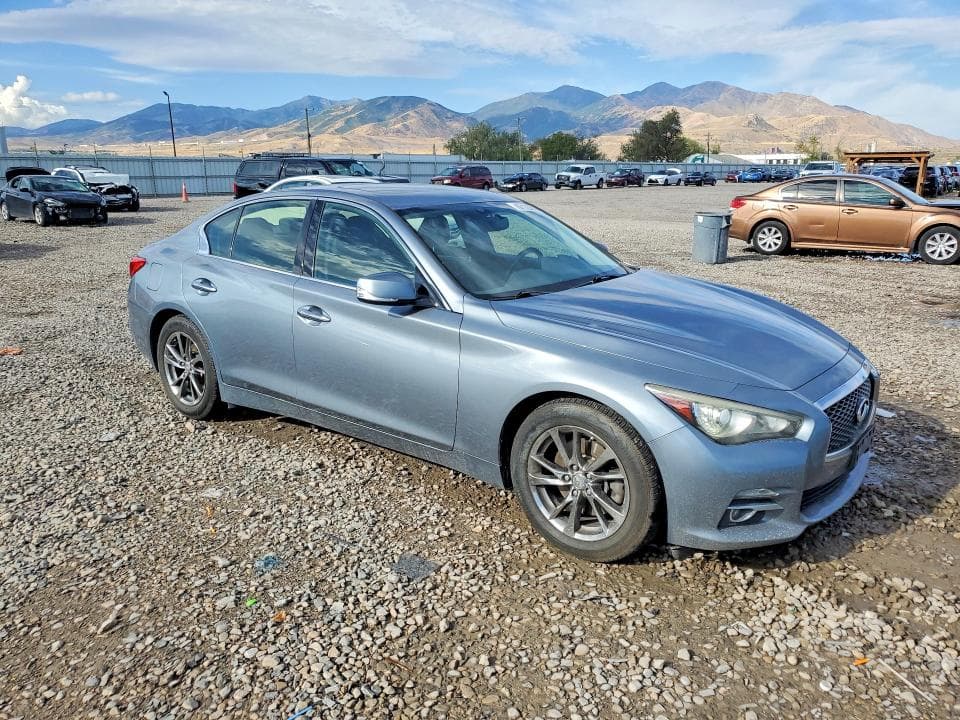 2017 INFINITI Q50 3.0T SIGNATURE EDITION 4