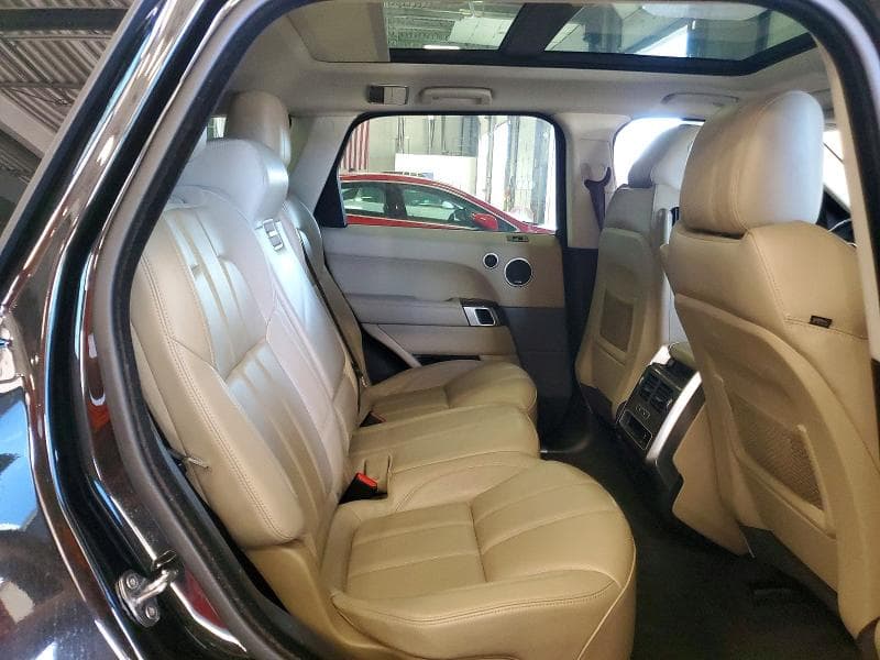 2017 LAND ROVER RANGE ROVER SPORT HSE 11