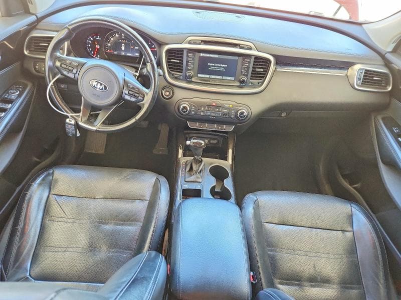 2018 KIA SORENTO EX 8