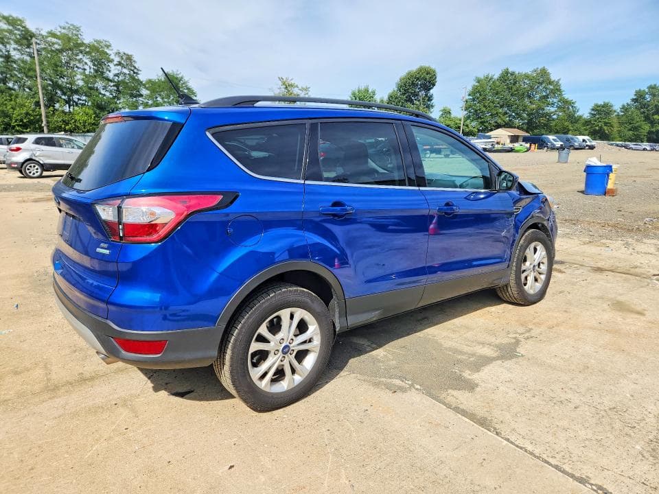2018 FORD ESCAPE SE 3