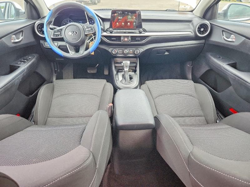 2021 KIA FORTE LXS 8