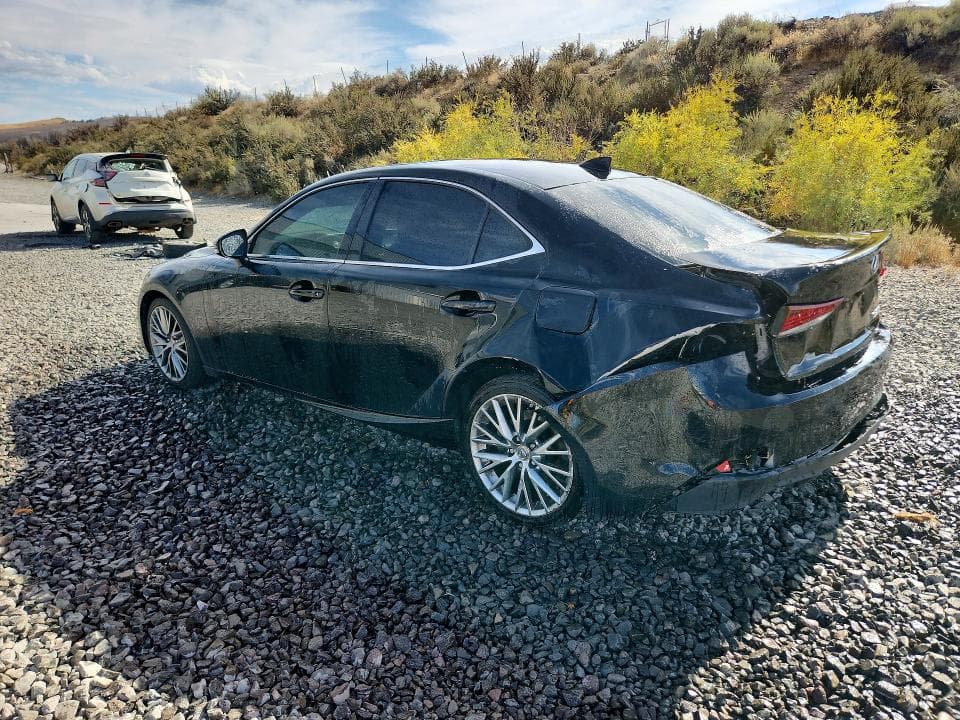 2017 LEXUS IS 200T 2
