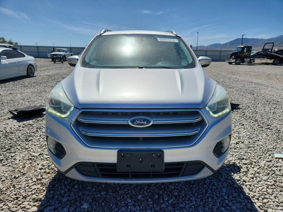 2017 FORD ESCAPE TITANIUM 5