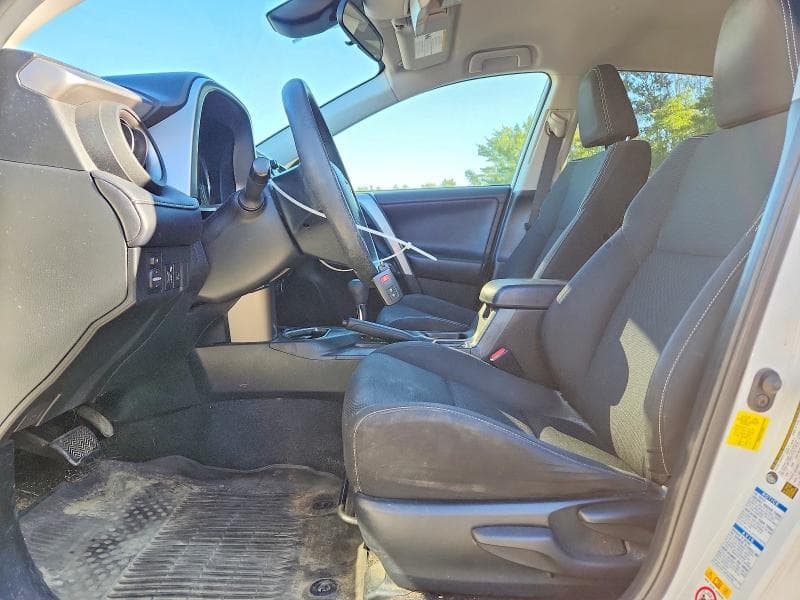 2018 TOYOTA RAV4 7