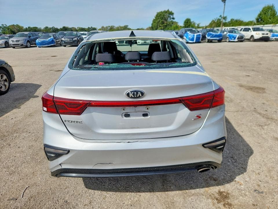 2019 KIA FORTE S 6