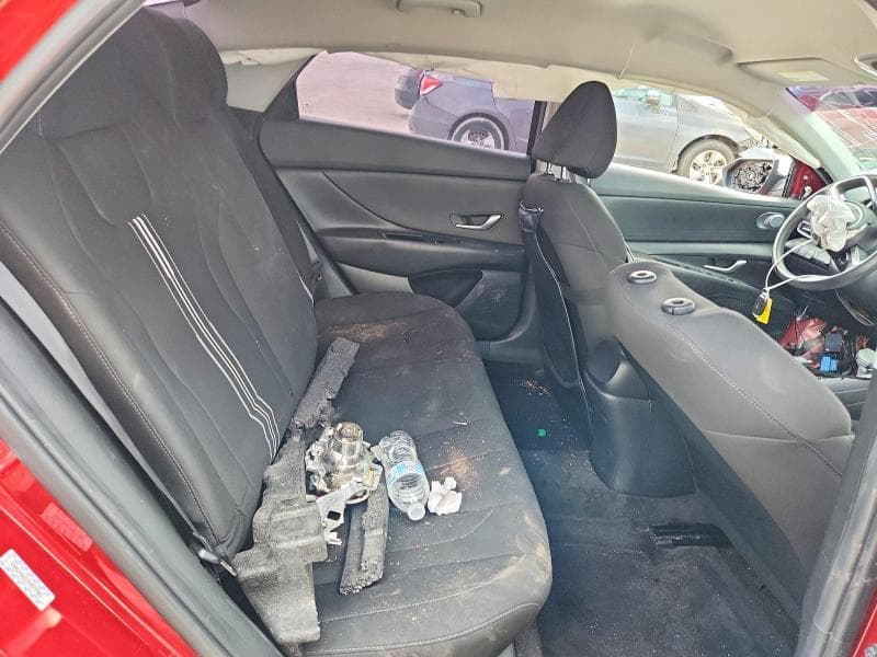 2023 HYUNDAI ELANTRA SEL 10