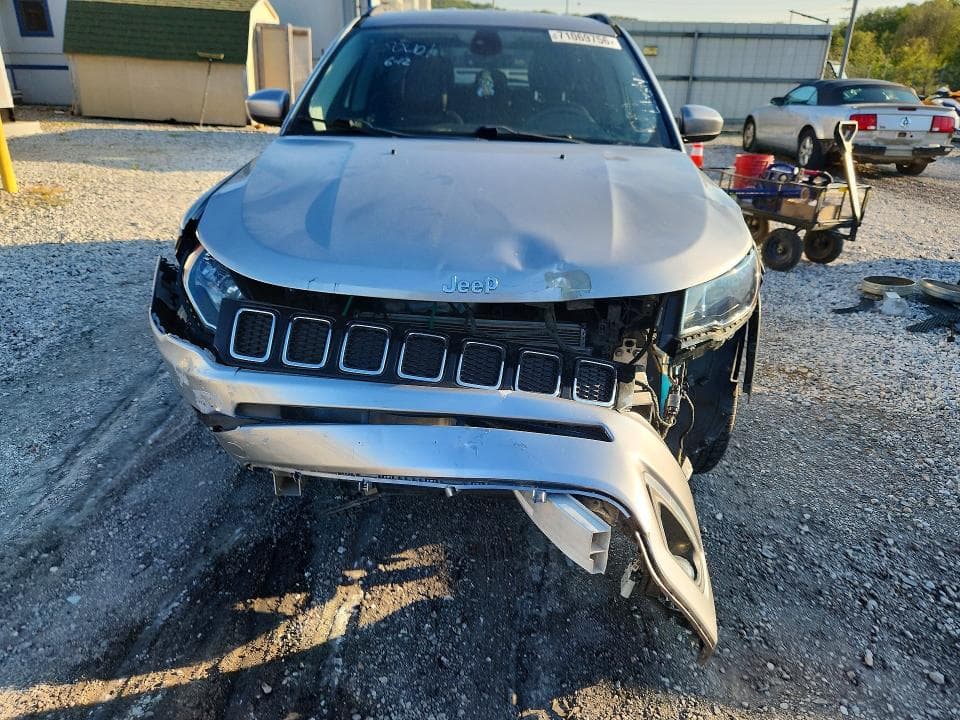 2018 JEEP COMPASS LATITUDE 5