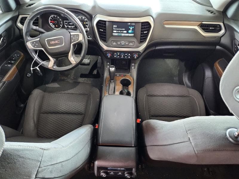 2017 GMC ACADIA SLE 8