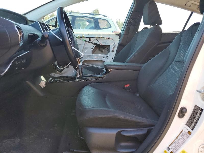 2018 TOYOTA PRIUS THREE 7