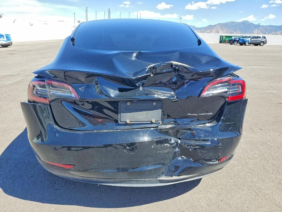 2021 TESLA MODEL 3 6