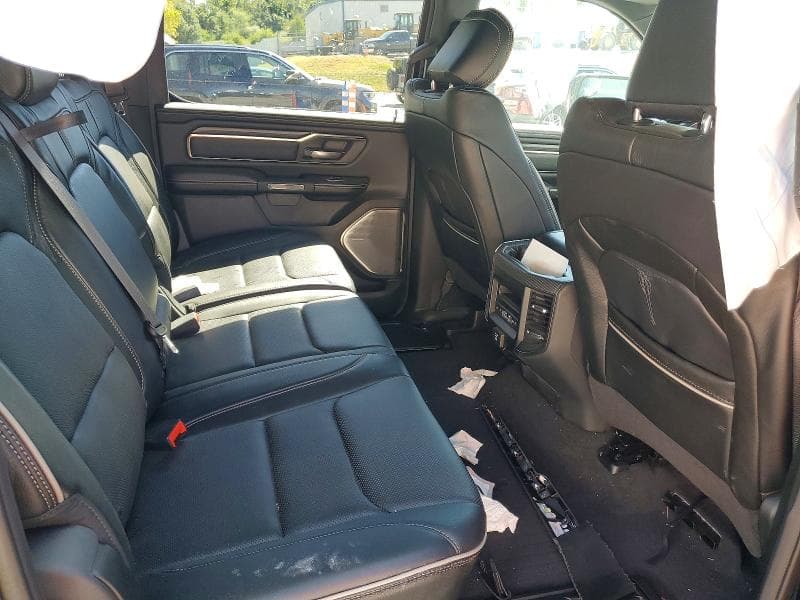 2019 RAM 1500 LIMITED 10