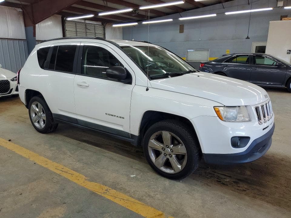 2022 JEEP COMPASS LIMITED 4