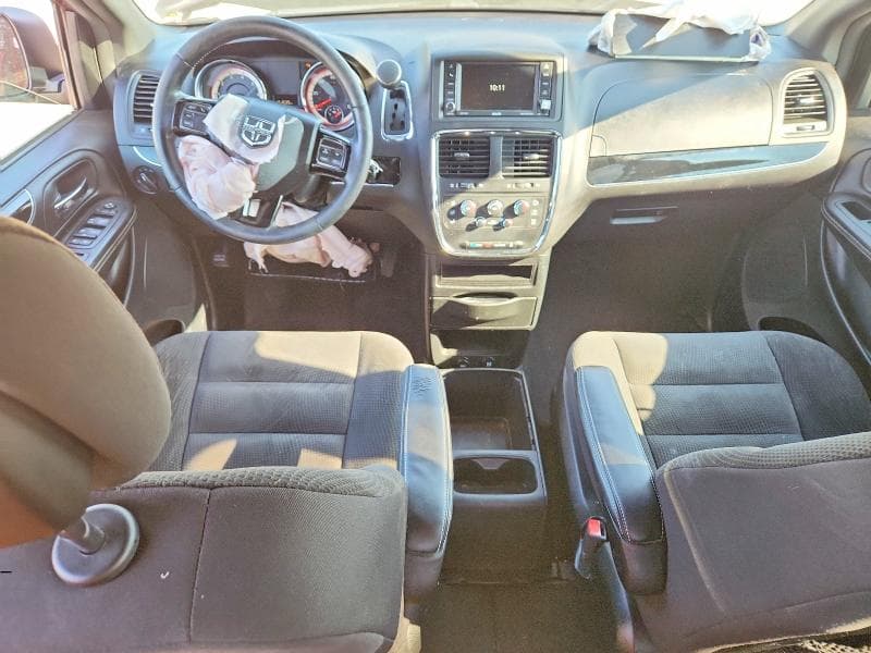 2017 DODGE GRAND CARAVAN SE 8
