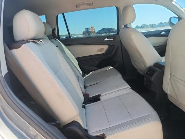 2019 VOLKSWAGEN TIGUAN SE 11