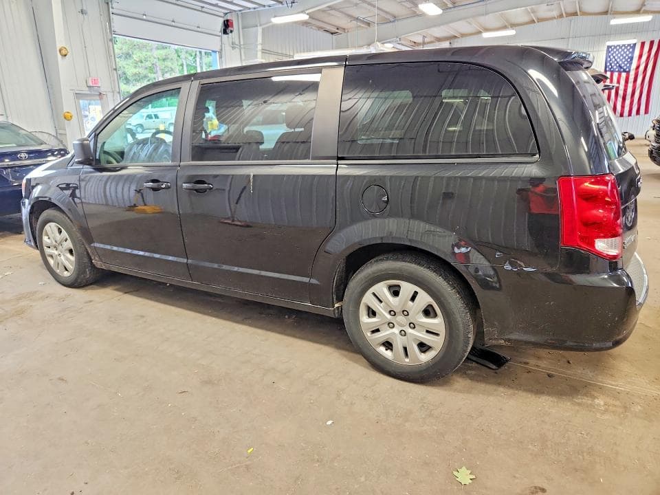 2018 DODGE GRAND CARAVAN SE 2