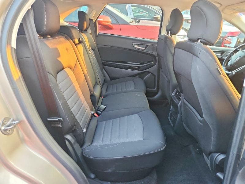 2018 FORD EDGE SE 11