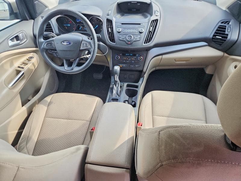 2017 FORD ESCAPE SE 8