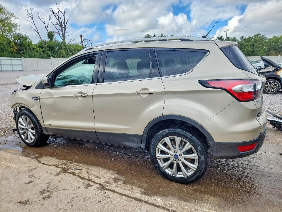 2018 FORD ESCAPE TITANIUM 2