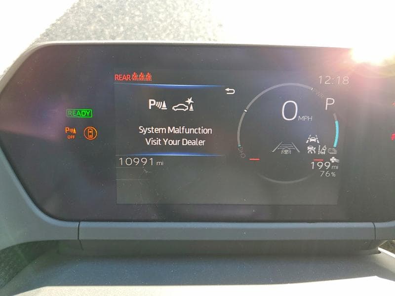2025 TOYOTA BZ4X XLE 9