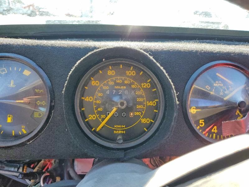 1983 PORSCHE 944 9