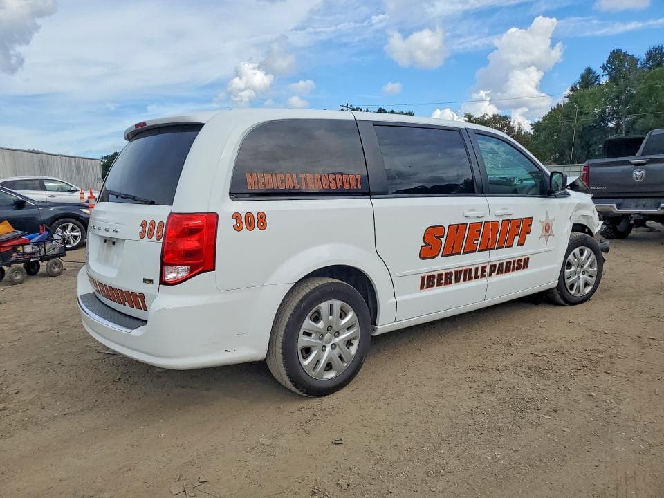 2017 DODGE GRAND CARAVAN SE 3