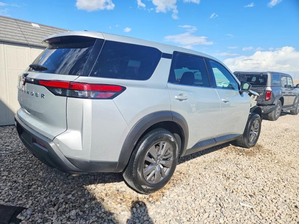 2025 NISSAN PATHFINDER S 3