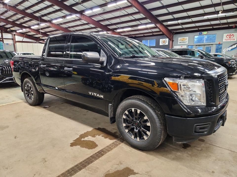 2018 NISSAN TITAN S 4